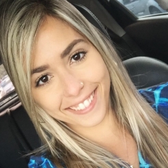 Alessandra Jacobs