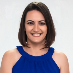 Nara De Campos Queiroz
