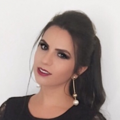 Luza Cristina Alves De Camargo