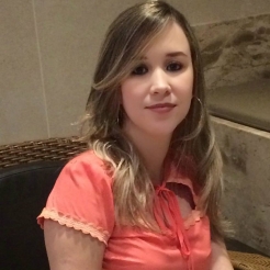 Luana Alves Oliveira