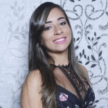 Paula Caroline Arajo 