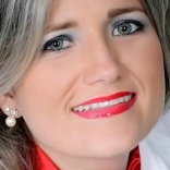Araceli Albani Souza