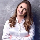 Laura Machado Schneider