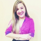 Andrea Gomes 